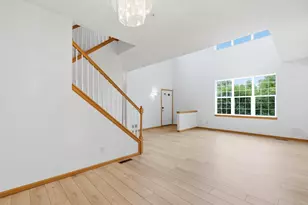 3936 Everest Ln N, Plymouth, MN 55446 - Photo 5