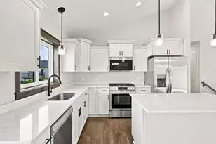 17762 Empire Trail, Lakeville, MN 55044 - Photo 5