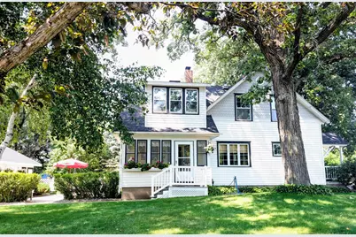 525 2nd Avenue SE, Long Prairie, MN 56347 - Photo 1