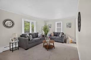 1232 Skillman Ave W, Roseville, MN 55113 - Photo 1