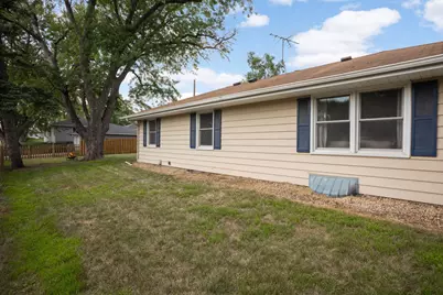 8236 Dupont Avenue S, Bloomington, MN 55420 - Photo 29