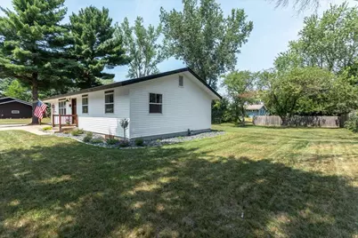 421 21st Avenue W, Menomonie, WI 54751 - Photo 27