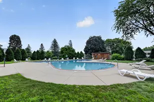 1911 Viking Dr NW, Rochester, MN 55901 - Photo 19