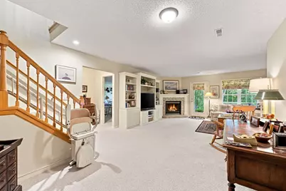 132 Wedgewood Court, Mahtomedi, MN 55115 - Photo 43