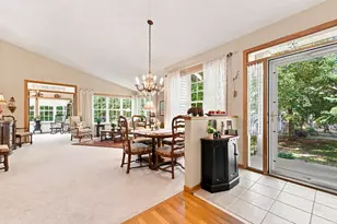 132 Wedgewood Ct, Mahtomedi, MN 55115 - Photo 13