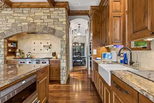 15700 Portico Dr, Minnetonka, MN 55391 - Photo 15