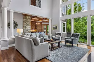 15700 Portico Dr, Minnetonka, MN 55391 - Photo 3