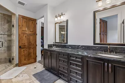 15700 Portico Drive, Minnetonka, MN 55391 - Photo 29