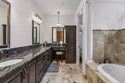 15700 Portico Drive, Minnetonka, MN 55391 - Photo 27