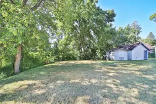 624 N 10th St, Brainerd, MN 56401 - Photo 27