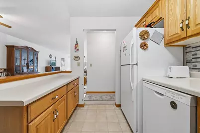 912 Hawthorne Street #104, Alexandria, MN 56308 - Photo 11