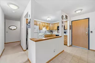 912 Hawthorne St, Alexandria, MN 56308 - Photo 9
