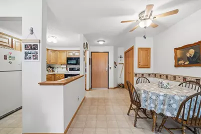 912 Hawthorne Street #104, Alexandria, MN 56308 - Photo 15