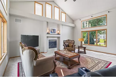 17126 Jonathan Court, Lakeville, MN 55044 - Photo 5