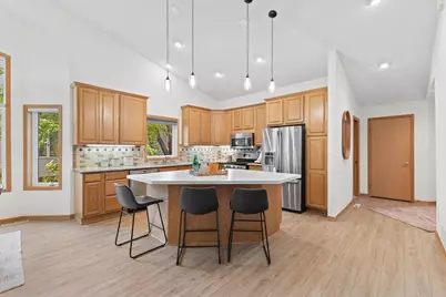1478 Violet Lane, Eagan, MN 55122 - Photo 5