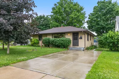 845 20th Avenue N, South Saint Paul, MN 55075 - Photo 1