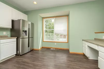 615 Village Parkway, Circle Pines, MN 55014 - Photo 11