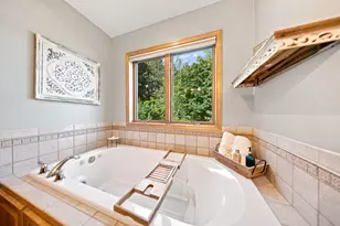 605 Knollwood Dr, Hudson, WI 54016 - Photo 19