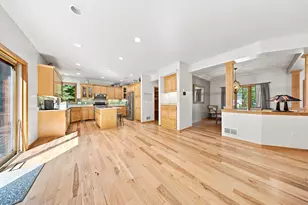 605 Knollwood Dr, Hudson, WI 54016 - Photo 7