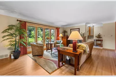 1324 Bohland Place, Saint Paul, MN 55116 - Photo 5