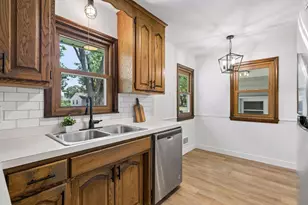 6921 Major Ave N, Brooklyn Center, MN 55429 - Photo 9