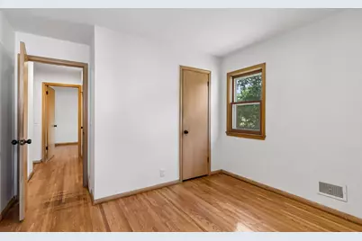 6921 Major Avenue N, Brooklyn Center, MN 55429 - Photo 13