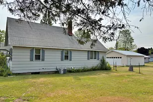 614 2nd St W, Park Rapids, MN 56470 - Photo 3