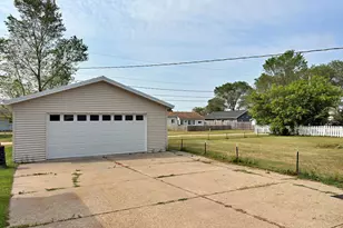 614 2nd St W, Park Rapids, MN 56470 - Photo 17