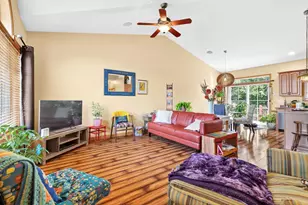 2733 Galway Ct, Hudson, WI 54016 - Photo 7