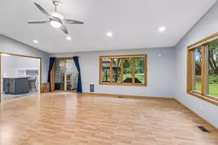 514 Laredo Ln, Chanhassen, MN 55317 - Photo 19