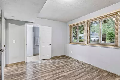 514 Laredo Lane, Chanhassen, MN 55317 - Photo 33
