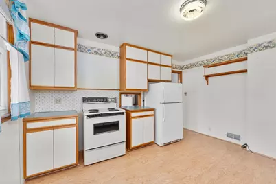 407 W Buckman Street, Augusta, WI 54722 - Photo 9