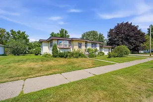 407 W Buckman St, Augusta, WI 54722 - Photo 3