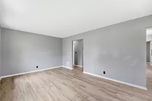 1697 Rose Pl, Roseville, MN 55113 - Photo 7