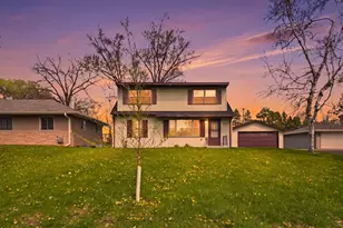 1697 Rose Pl, Roseville, MN 55113 - Photo 1