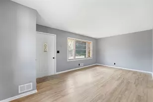 1697 Rose Pl, Roseville, MN 55113 - Photo 5