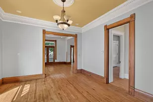 2735 Emerson Ave S, Minneapolis, MN 55408 - Photo 9