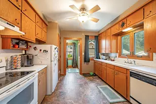312 W 2nd St, Blue Earth, MN 56013 - Photo 11