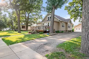 312 W 2nd St, Blue Earth, MN 56013 - Photo 37