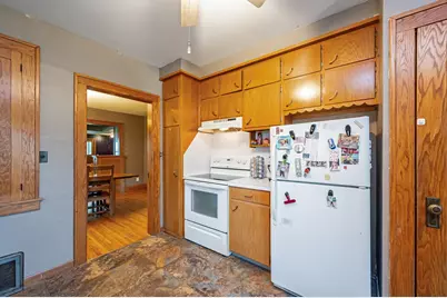312 W 2nd Street, Blue Earth, MN 56013 - Photo 13