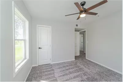 140 Carol Lane, West Saint Paul, MN 55118 - Photo 11