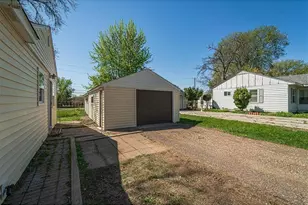 140 Carol Ln, West Saint Paul, MN 55118 - Photo 17