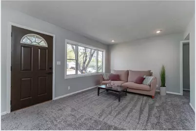 140 Carol Lane, West Saint Paul, MN 55118 - Photo 5