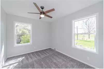 140 Carol Lane, West Saint Paul, MN 55118 - Photo 9