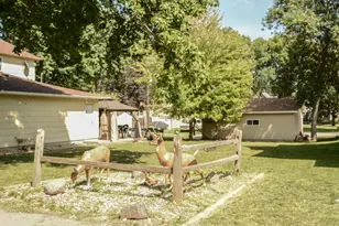 220 N 7th St, Montevideo, MN 56265 - Photo 25