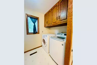 220 N 7th Street, Montevideo, MN 56265 - Photo 11