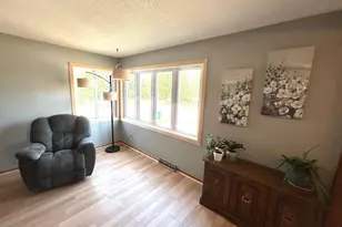 1025 9th St SW, Wadena, MN 56482 - Photo 3