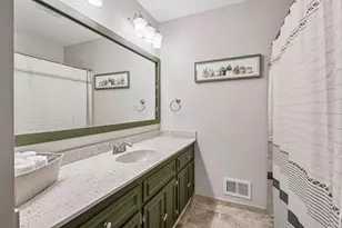 1705 White Oak Dr, Chaska, MN 55318 - Photo 17