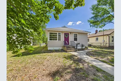 122 30th Avenue N, Saint Cloud, MN 56303 - Photo 1
