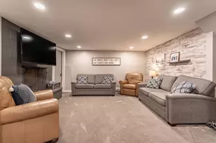 736 Shorewood Dr, Detroit Lakes, MN 56501 - Photo 41